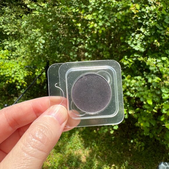 OSP Cosmetics Mid-Size Eye Shadow, in Nightshade, Pan Form - Picture 6 of 7